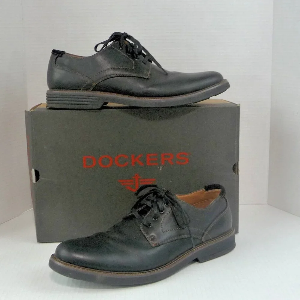 DOCKERS BLACK LEATHER SHOES SIZE 11